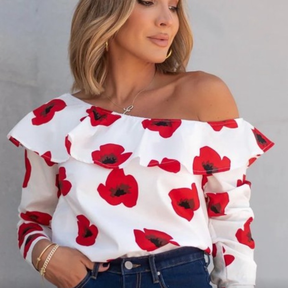 NWT Poppy Floral Poplin Fabric Cold Shoulder Long Sleeves Nelly Top.  SZ S